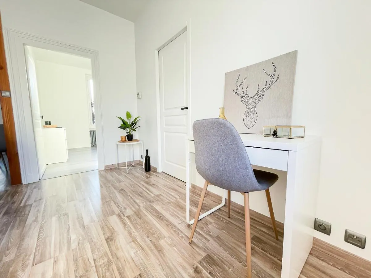 Holiday home ✦ Maison Avec Jardin - Plaza Verde✦ Commentry