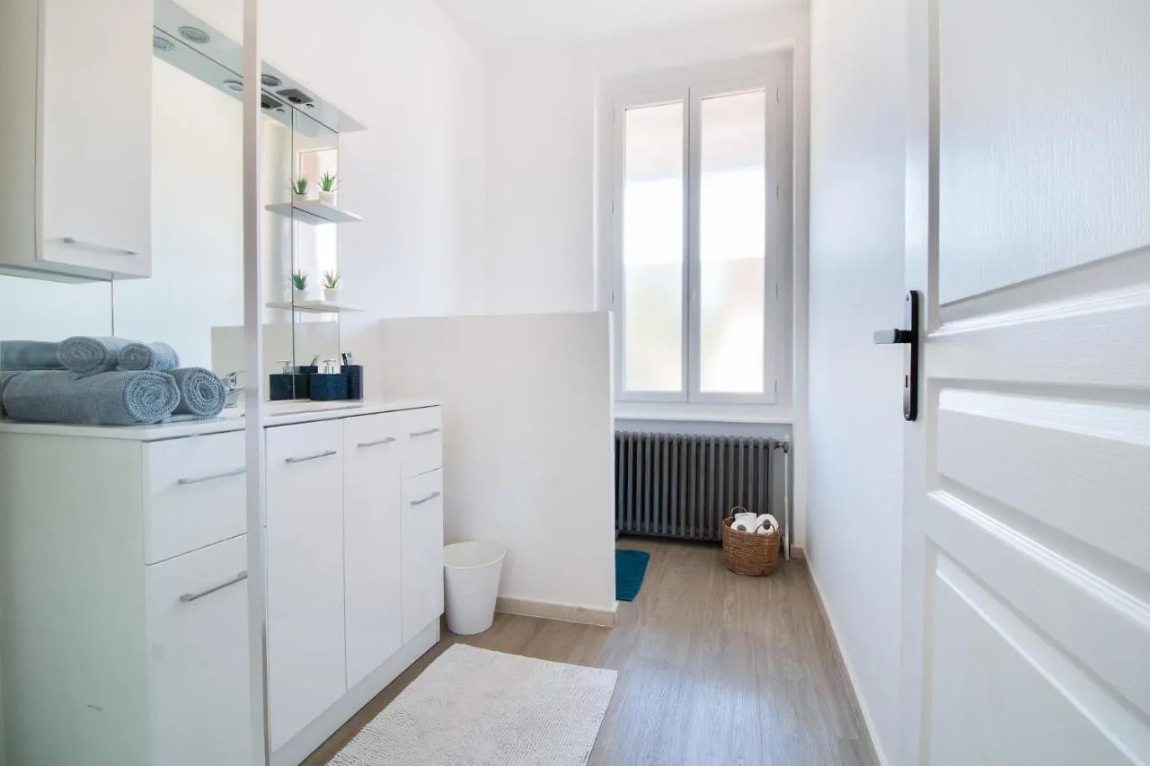 ✦ Maison Avec Jardin - Plaza Verde✦ Commentry 0*,  France